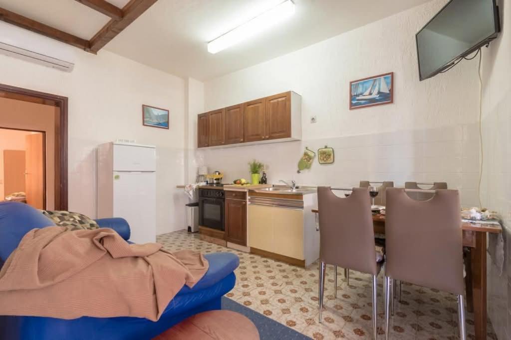 Loredana Apartments 크리크베니카 객실 사진