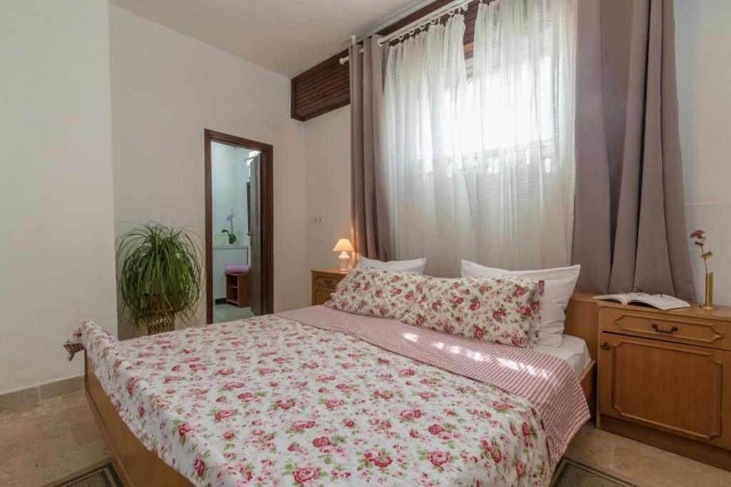Loredana Apartments 크리크베니카 객실 사진